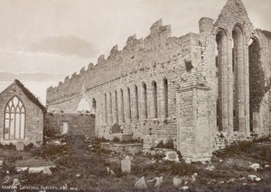 Ardfert Cathedral, gefotografeerd door Robert French voor de William Lawrence Photographic Studio, ca. 1880s